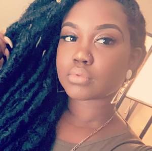 Meet your Posher, Toni